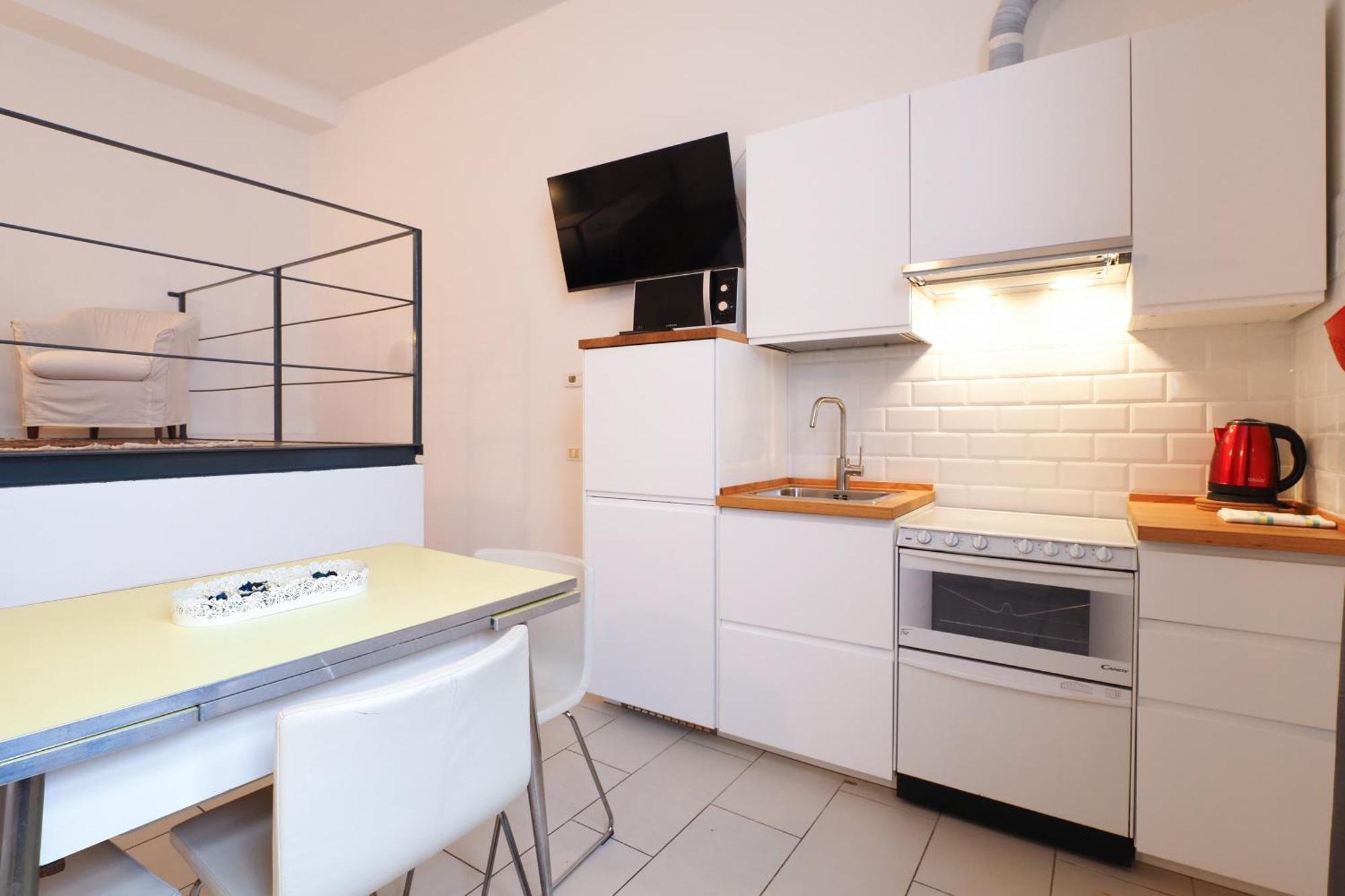 Appartement Primopiano - Acerenza Flats à Milan Extérieur photo
