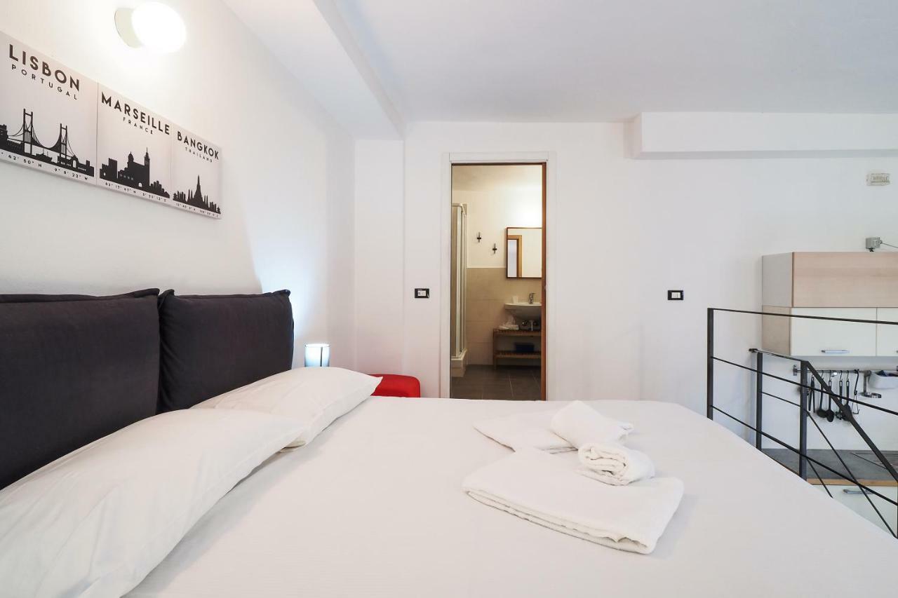 Appartement Primopiano - Acerenza Flats à Milan Extérieur photo